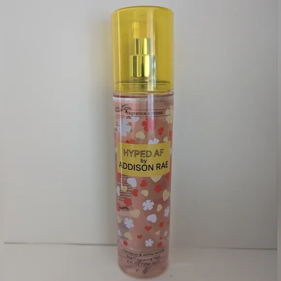 Addison Rae - Hyped AF - Picture 1 of 1